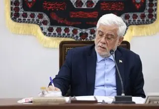 مصوبه صدور گواهینامه موتورسیکلت برای بانوان ابلاغ شد+عکس