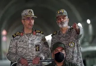 رئیس ستادکل و فرمانده کل سپاه چگونه انتخاب می‌شوند؟