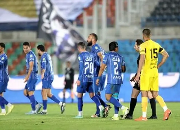 لیگ برتر در تونل انتظار 