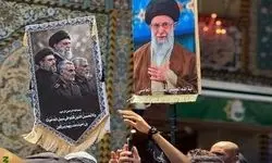  تصویری خاص از پیکرهای خانواده رهبر شهید در کنار حرم حضرت عباس(ع)