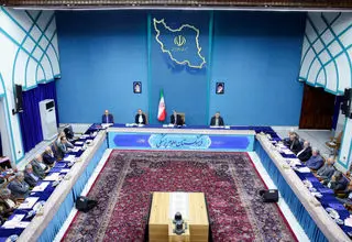 دولت با مشارکت مردم به دنبال اصلاح آموزش و سلامت است
