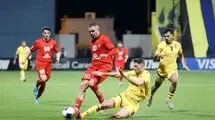 فوتبال ایران، شمعی در باد