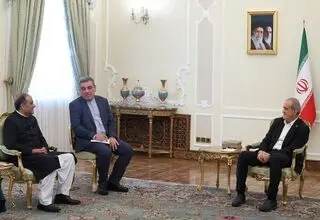 پزشکیان: ایران، پاکستان را کشوری دوست و برادر می‌داند