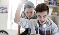 وقتی پدر و مادر رمز موفقیت نوجوانان می‌شوند