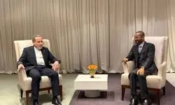 عراقچی با وزیر خارجه عمان دیدار کرد 