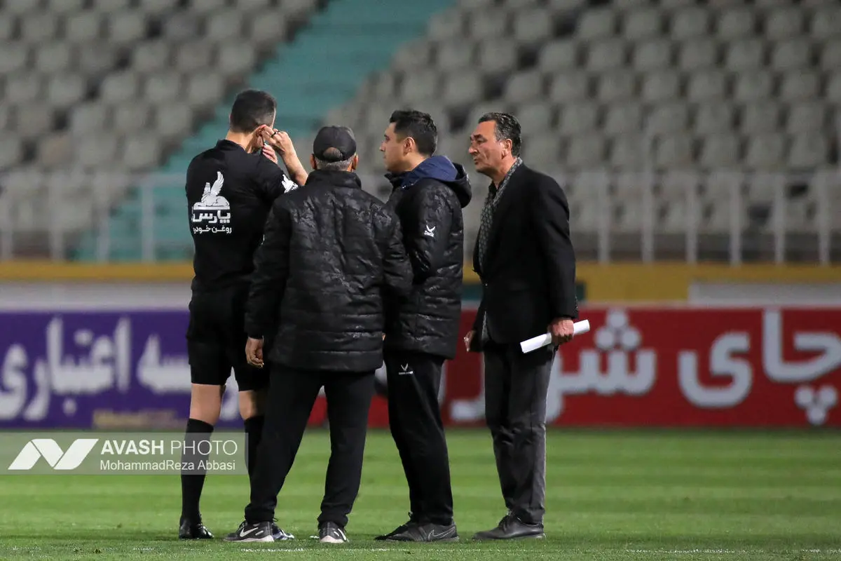 دیدار تیم های فوتبال  پرسپولیس تهران و خیبر خرم آباد