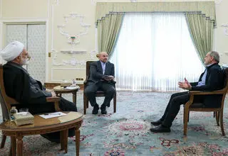 ضرورت بازآرایی و بازنگری در سیاست وفاق ملی