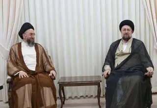 عمار حکیم برای رهبر جدید انقلاب پیام فرستاد