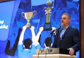 تشکر مدیرعامل استقلال از سرمربی پرتغالی