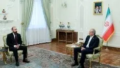 روابط ایران و ارمنستان را در حوزه‌های تجارت، علم، فرهنگ و فناوری توسعه می‌دهیم
