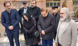 مزار هنرمندان موسیقی در اولین روز فجر چهل و یکم گلباران شد
