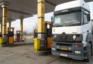 لغو طرح سه‌نرخی شدن گازوئیل برای رانندگان کامیون