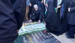 سردار قاآنی به شهید حاج قاسم سلیمانی ادای احترام کرد