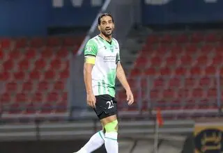 پرسپولیس فعلاً ابرقویی را نمی‌دهد؛سپاهان برای جذب مدافع سرخ‌ها به در بسته خورد

