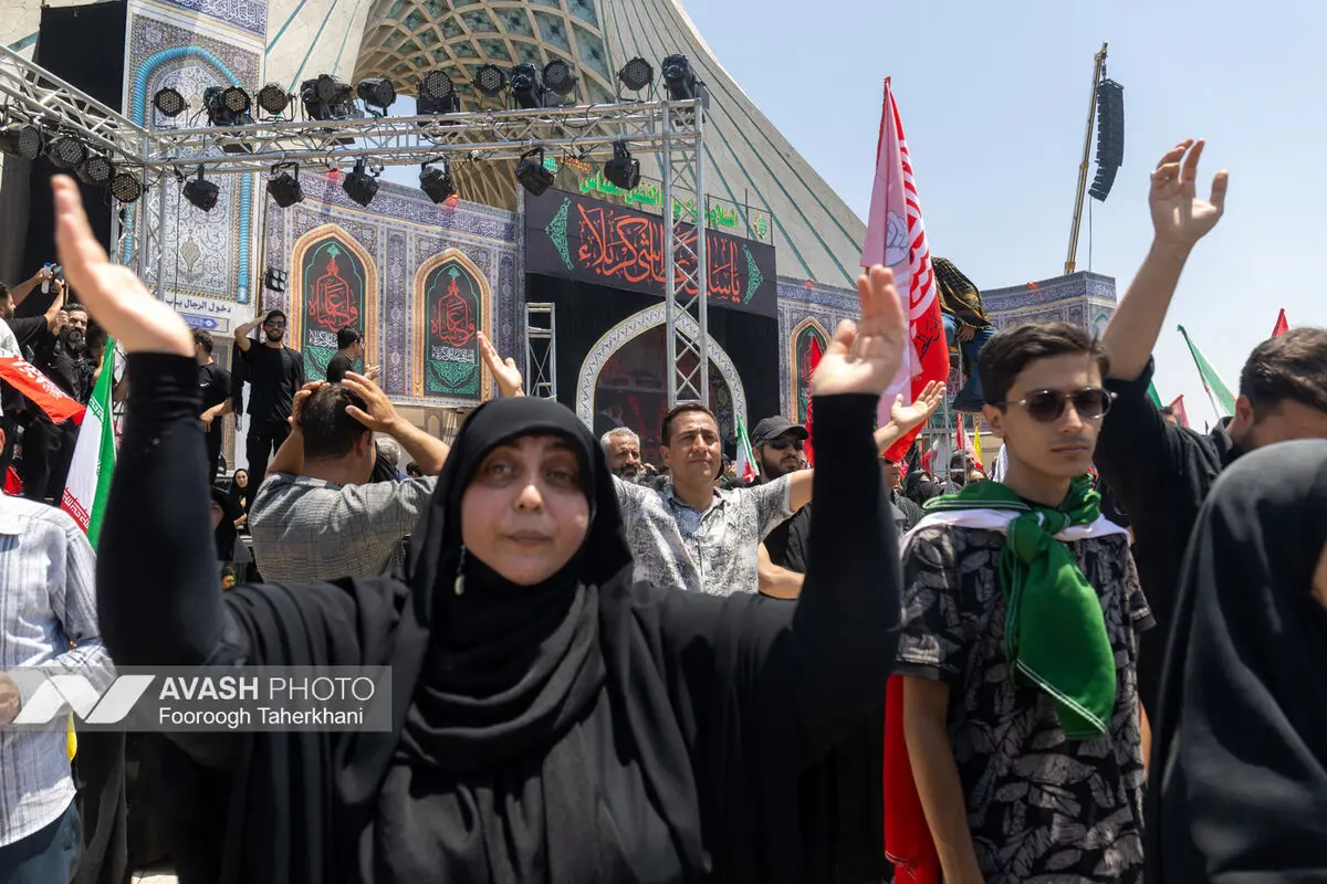 مراسم تشییع پیکر مطهر رهبر شهید انقلاب در تهران - ۴