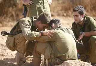 صدور حکم حبس برای دو صهیونیست به دلیل خودداری از مشارکت در جنگ غزه