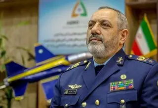 واکنش وزیر دفاع به آوردن تجهیزات آمریکایی به منطقه: بخشی از جنگ است