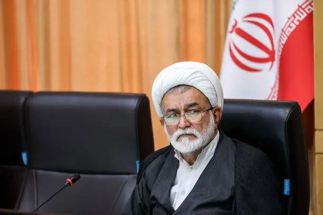 موسی احمدی برای دومین سال رئیس کمیسیون انرژی شد