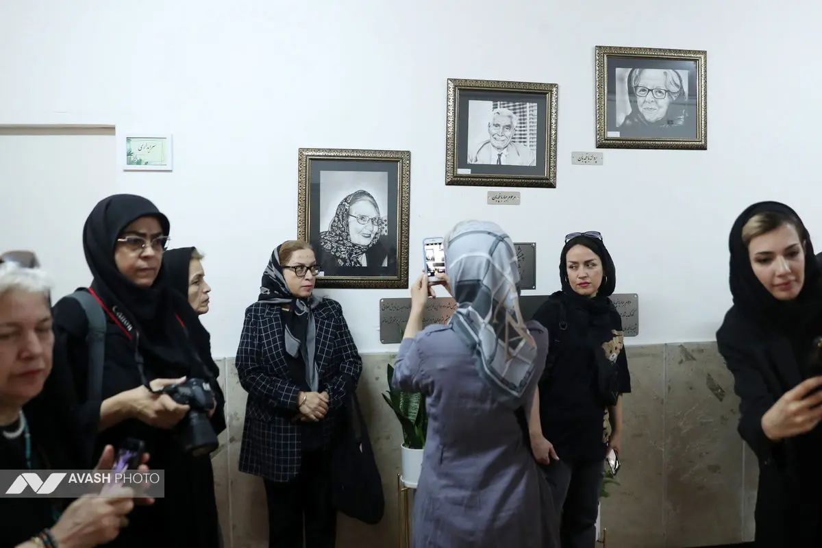 تشییع پیکر «ثمینه باغچه‌بان»