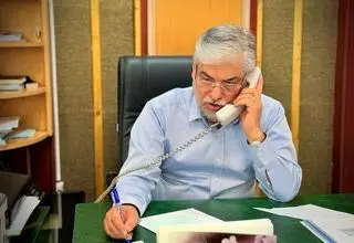 وزیر علوم با خانواده شهید سعید شمقدری تماس گرفت