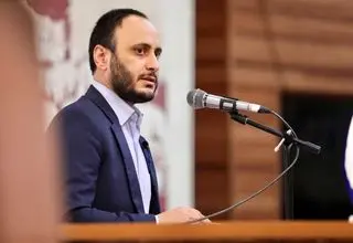 خوش بود گر محکِ تجربه آید به میان 