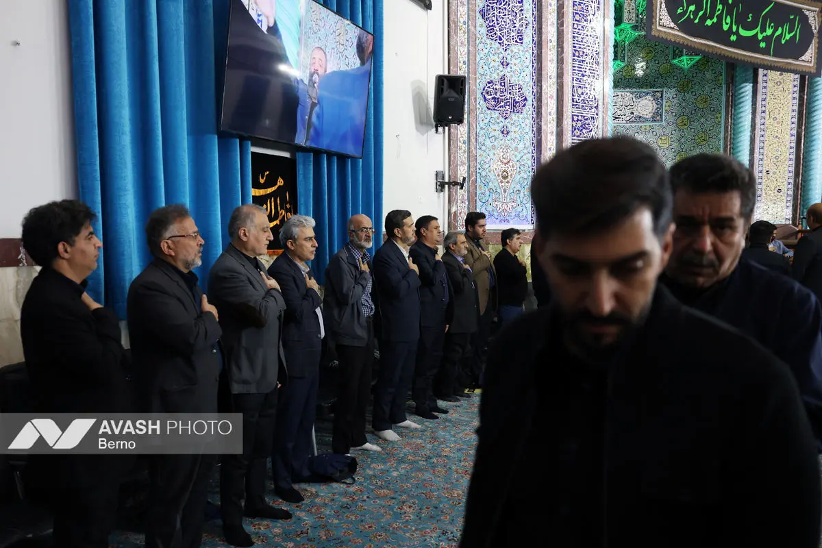 مراسم یادبود زرین احمدی‌نژاد در مسجد جامع نارمک