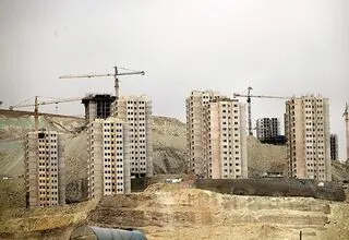 وزیر راه: تعهدات در ساخت مسکن حمایتی باید انجام شود