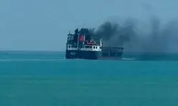 دود سنگین کشتی باری در مازندران؛ مدیرکل بنادر هرگونه انفجار را رد کرد