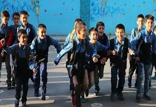 صدای زنگ زندگی دوباره در مدارس طنین انداز می‌شود