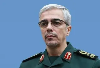 سرلشکر باقری: انسداد مرزهای شرقی از اولویت‌های مهم نیروهای مسلح است 