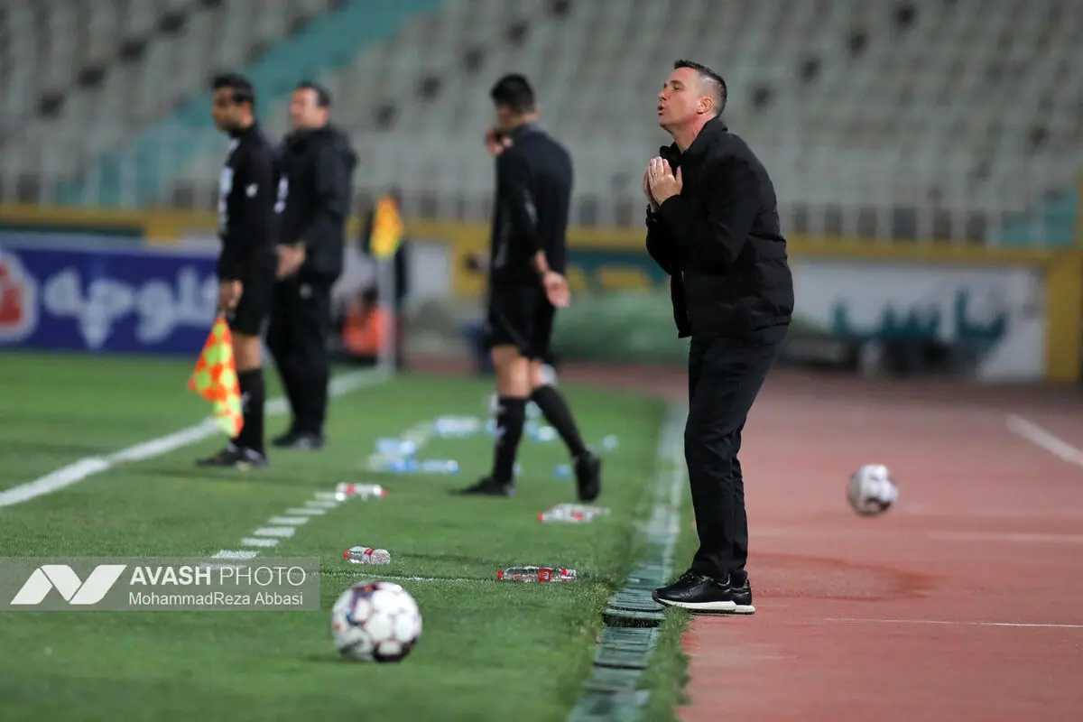 دیدار تیم های فوتبال  پرسپولیس تهران و خیبر خرم آباد