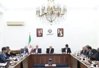عارف: رفع ناترازی نظام بانکی و بودجه با جدیت پیگیری می‌شود
