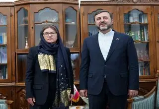 دیدار رئیس کمیته بین‌المللی صلیب سرخ با معاون امور حقوقی و بین‌المللی وزارت امور خارجه 