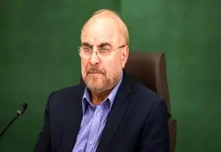 تاج گل قالیباف در مراسم ترحیم پسر سردار شوشتری خودنمایی کرد+ عکس