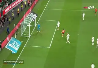 شوت تماشایی رونالدو که به تیر دروازه برخورد کرد