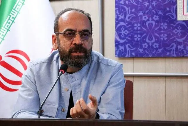از نشان «بیهقی» تا «زنگ اختیاری ادبیات»
