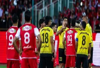 پرسپولیس از نقل و انتقالات تابستانی عقب ماند