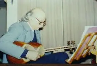 انتشار یادگارهای استاد