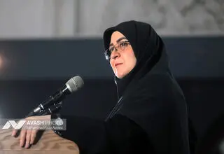 وزیر کار دستور اجرای افزایش حقوق کارگران را صادر کرده است