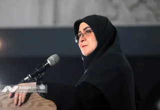وزیر کار دستور اجرای افزایش حقوق کارگران را صادر کرده است