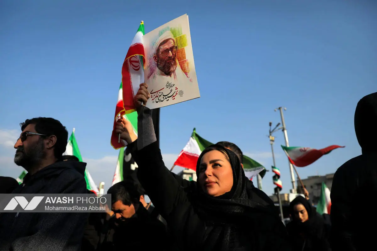 مراسم بیعت با سومین رهبر انقلاب اسلامی در تهران