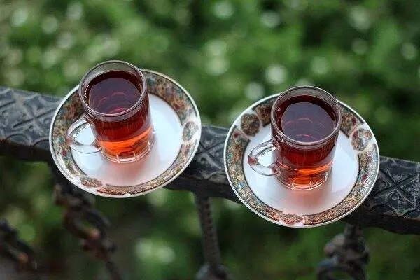 واریز یک و نیم همت از مطالبات چایکاران
