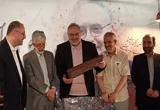 پاسداشت شاعری که شبیه شهریار  است