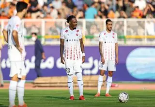 مس شهربابک 0-3 پرسپولیس؛ تارتار صدر را رها نمی‌کند
