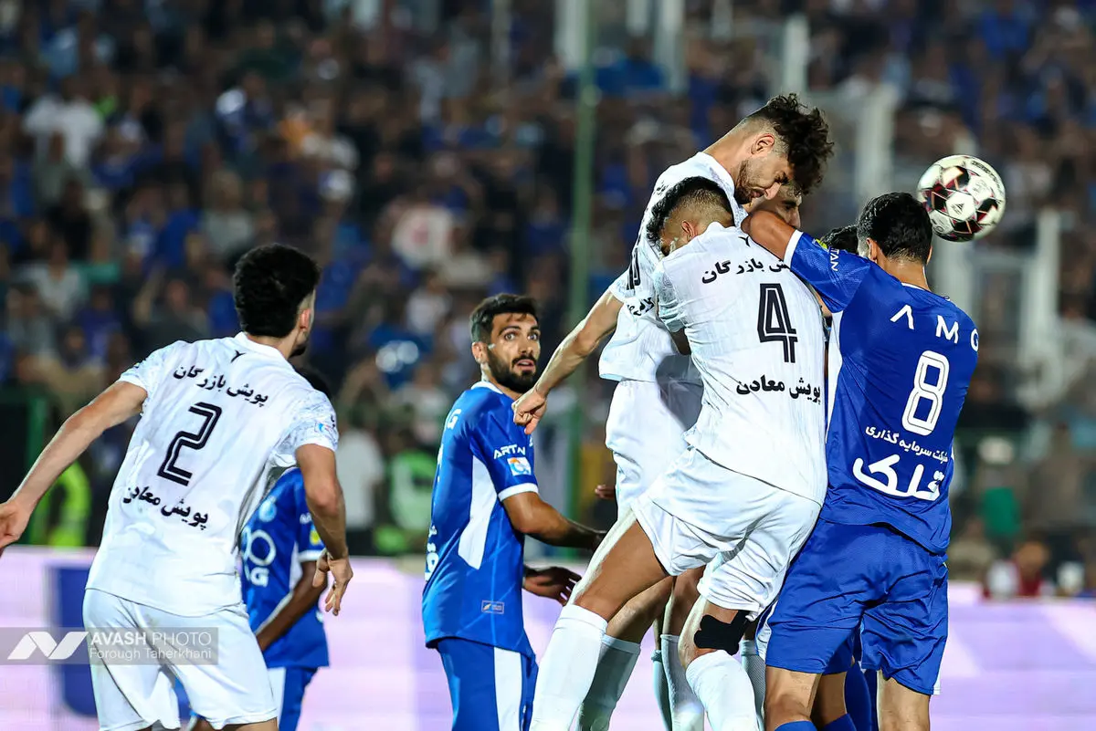 لیگ برتر فوتبال - استقلال و ذوب آهن