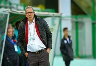 لیکنز: سطح فنی تیم ملی ایران از مصر پایین‌تر است