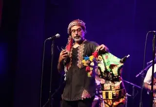 گروه موسیقی «لیان» روی صحنه برج میلاد می‌رود