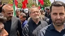 حضور پزشکیان در تشییع رهبر شهید انقلاب