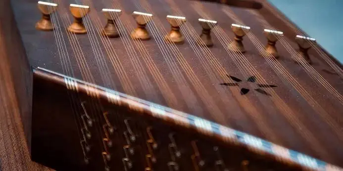 ساز سنتور کودک رونمایی می‌شود