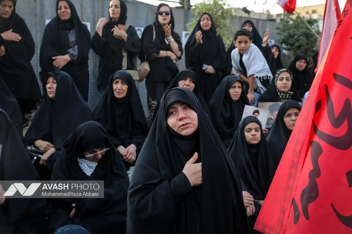 مراسم تشییع پیکر مطهر رهبر شهید انقلاب در تهران - ۱